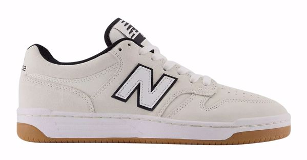 480 - NB Numeric - White/Black