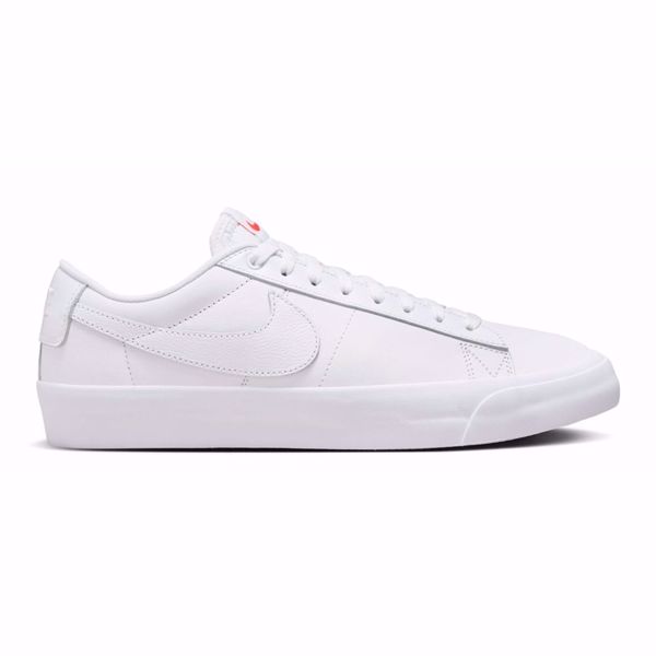 Zoom Blazer Low Pro GT ISO - Nike SB - White/White