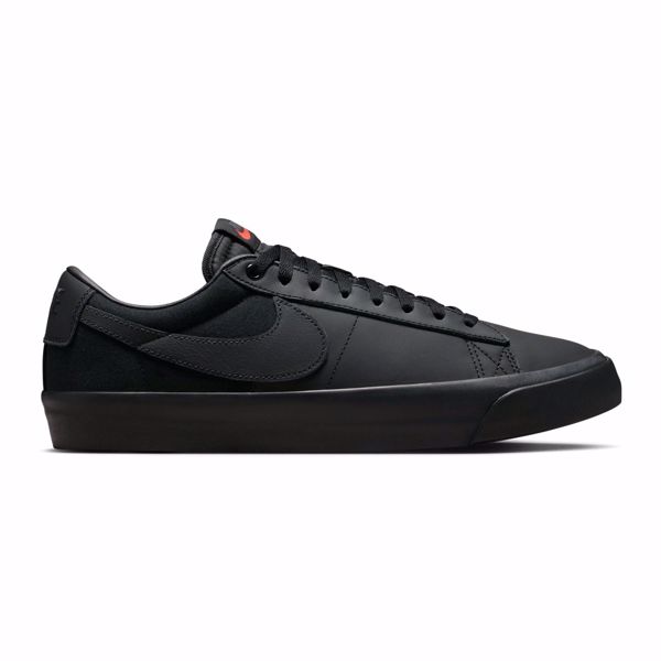 Blazer Low Pro GT - Nike SB - Black/Black